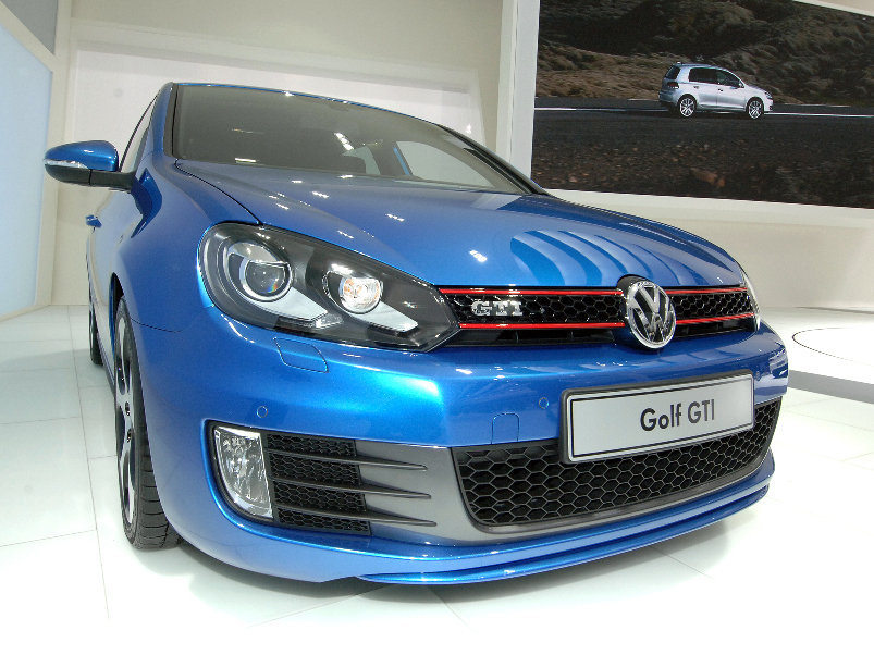 Покраска Volkswagen Golf GTI