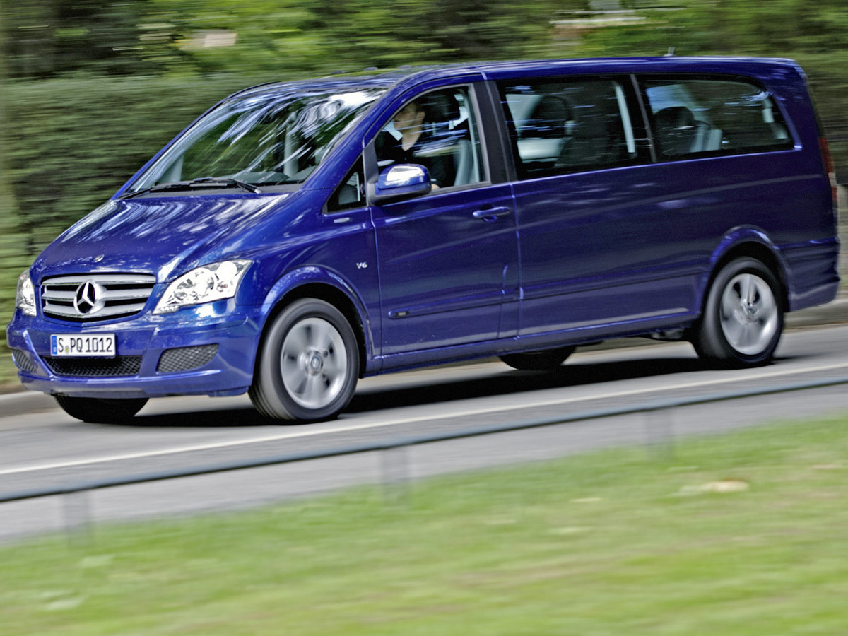 Мерседес вито пассажир. Mercedes-Benz Viano. Мерседес Бенц Виано. Mercedes-Benz Viano 2012. Мерседес Вито пассажирский.