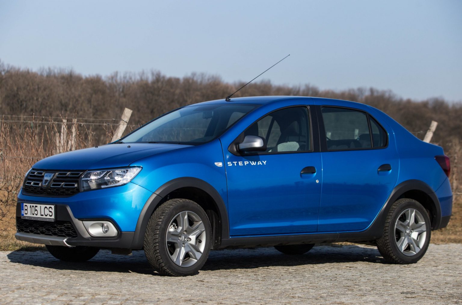 Renault logan stepway 4s