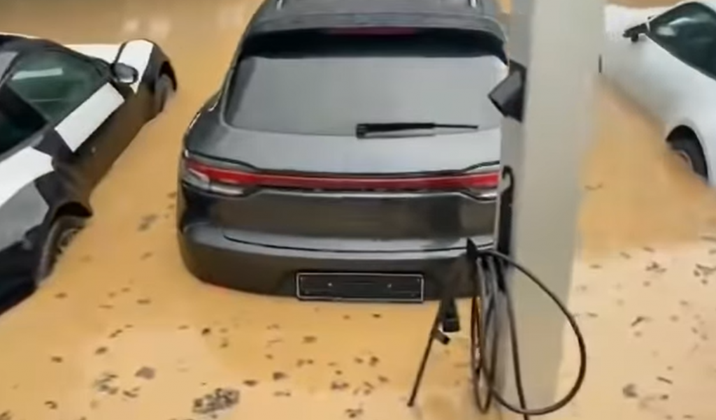 Several brand new Porsche cars flooded in a German dealer’s yard – VIDEO