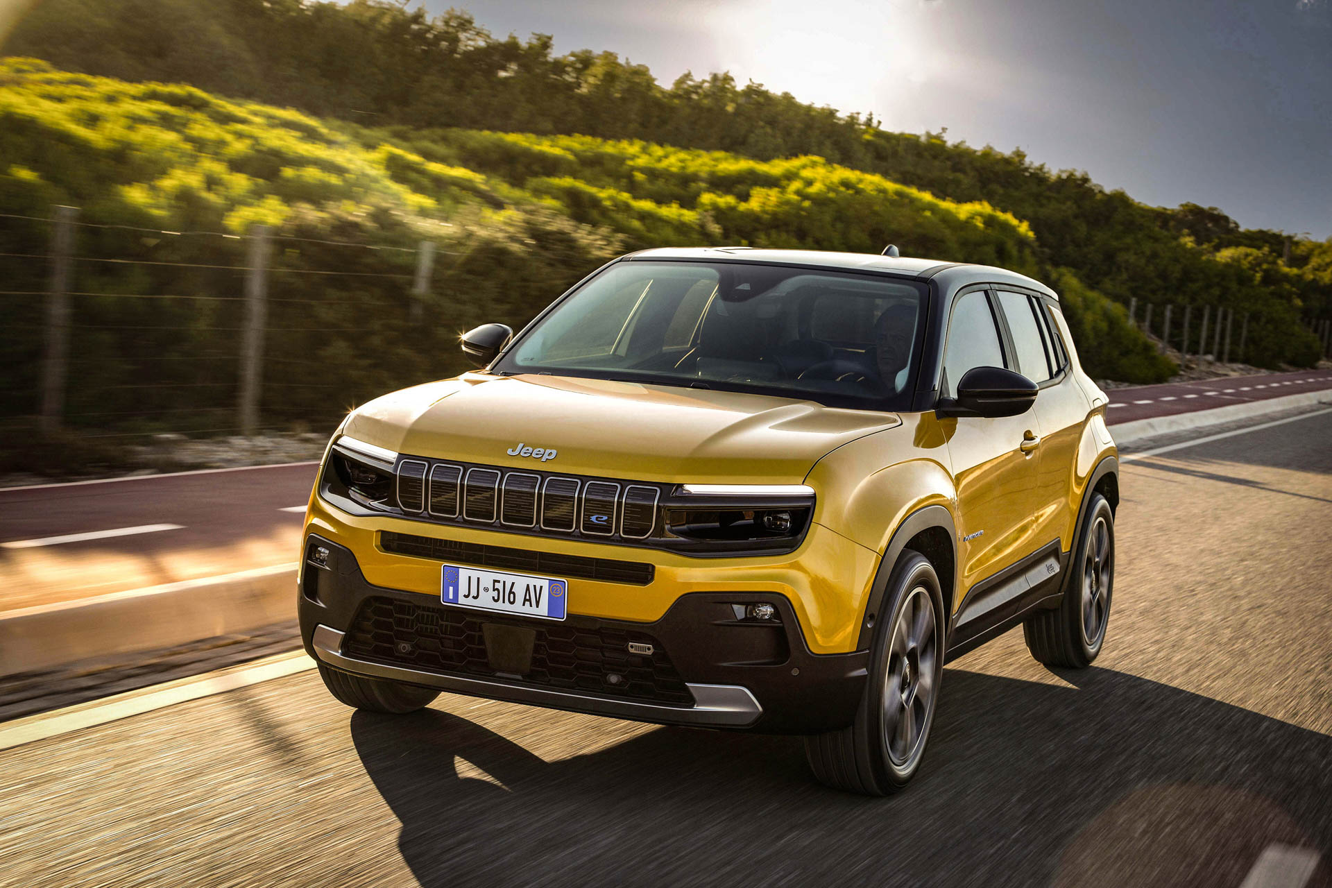 Jeep Avenger electric SUV is “Car of the Year 2023 in Europe”