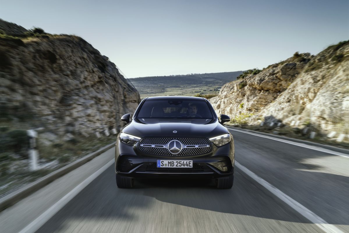 Noul Mercedes Benz Glc Coupe Este Disponibil Doar Cu Motorizări