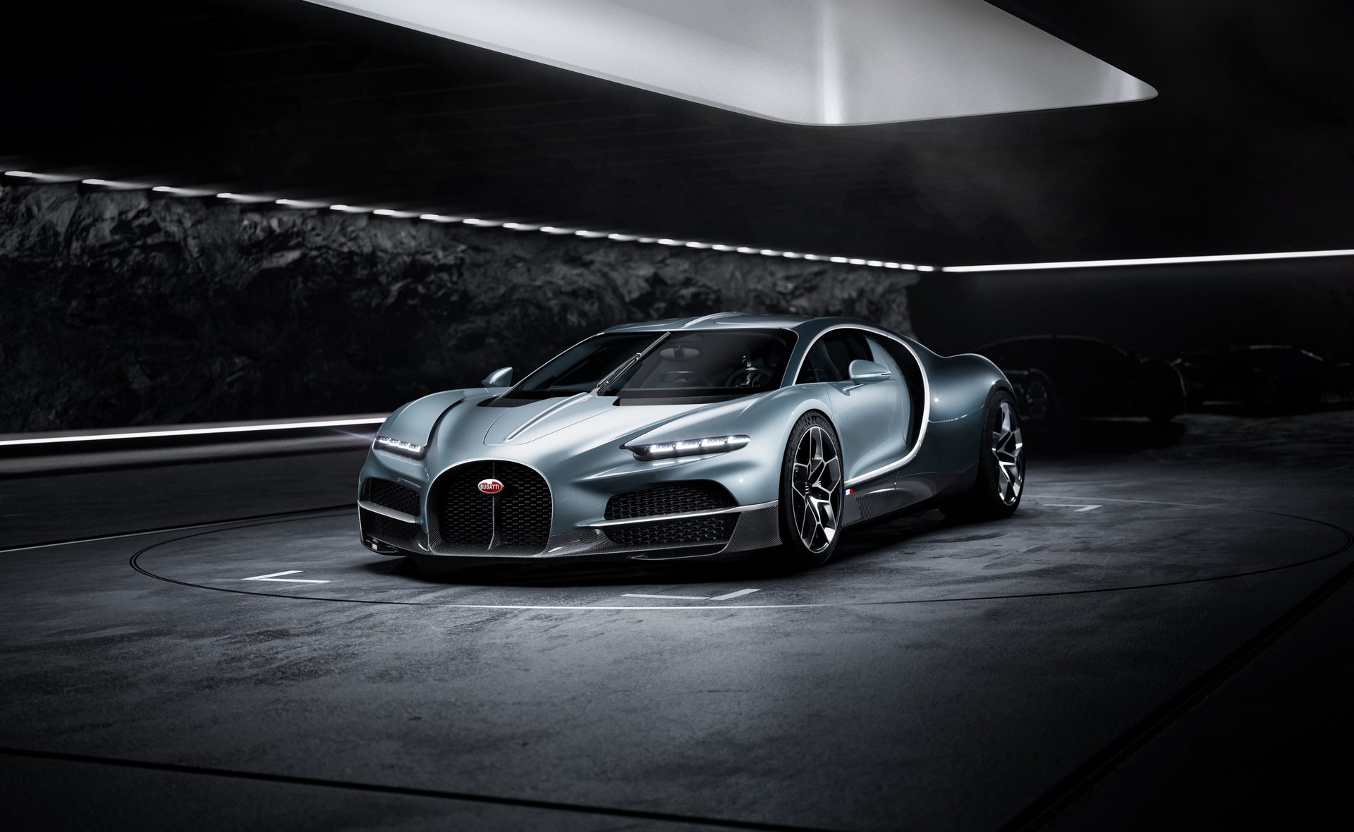 Noul Bugatti Tourbillon debutează oficial cu un V16 hibrid și 1.800 CP