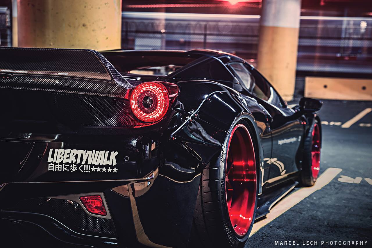 Музло в тачку новинки. Ferrari 458 Spider Liberty walk. Bass в тачку. Музло в тачку. Крутая тачка музло.